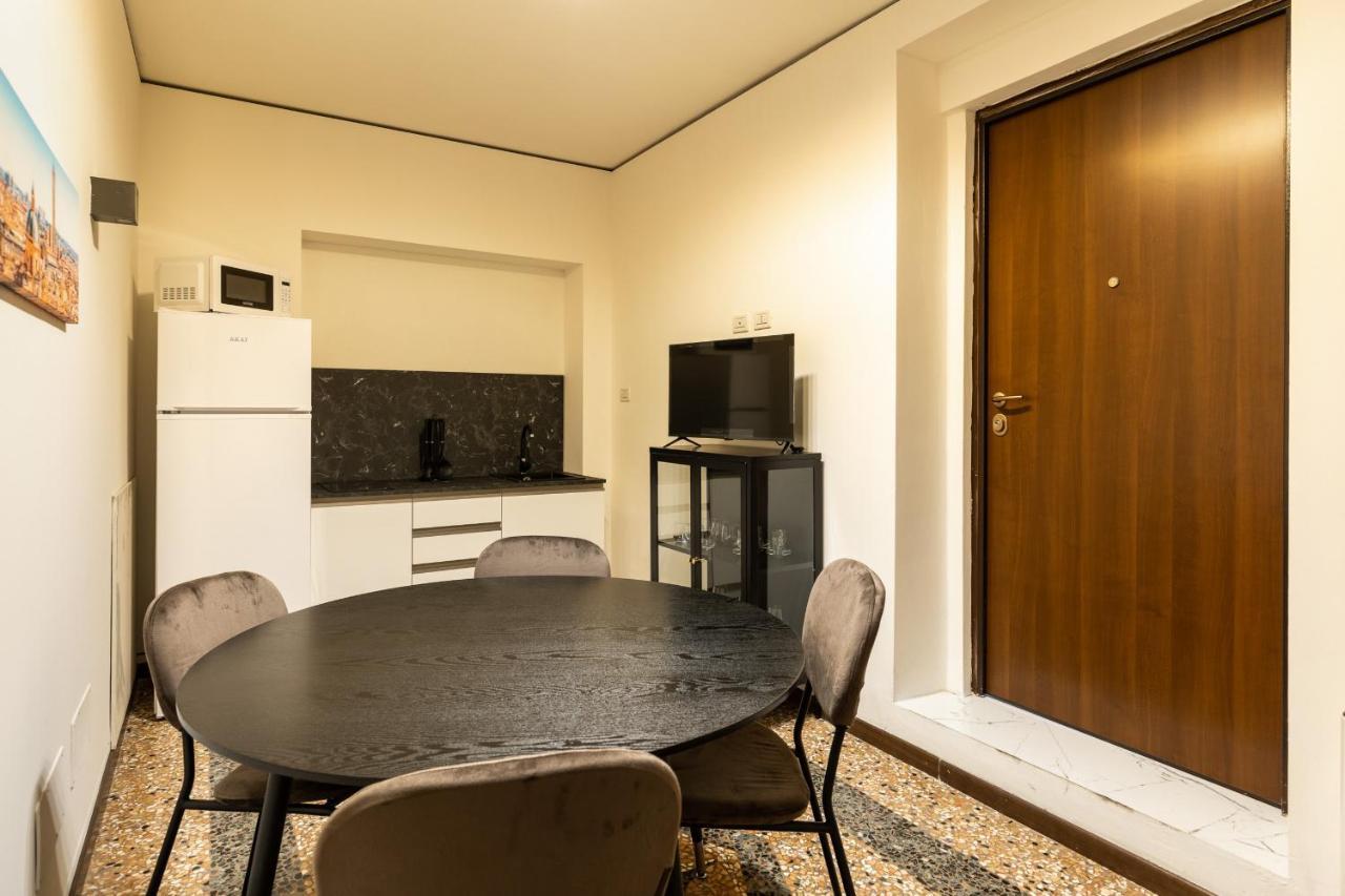 Casa Ambrosini Apartments By Wonderful Italy Болонья Экстерьер фото