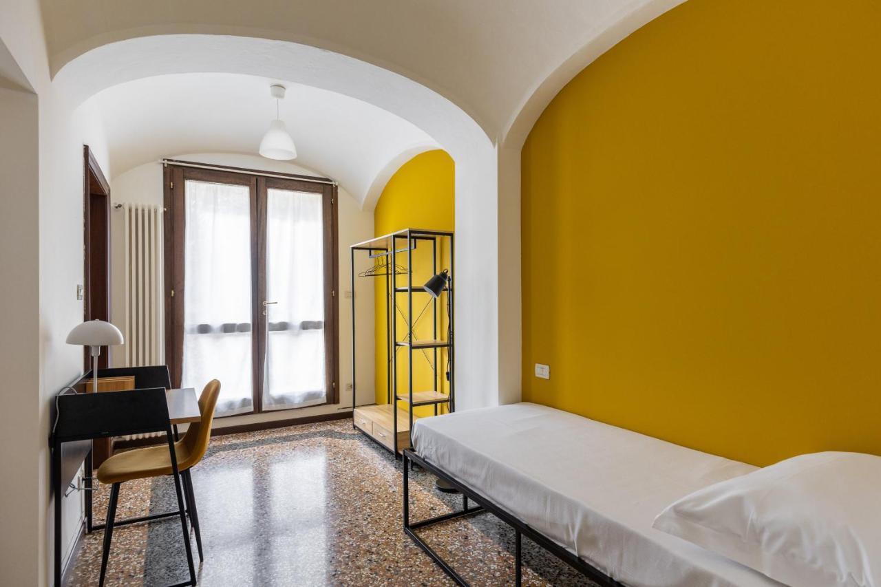 Casa Ambrosini Apartments By Wonderful Italy Болонья Экстерьер фото