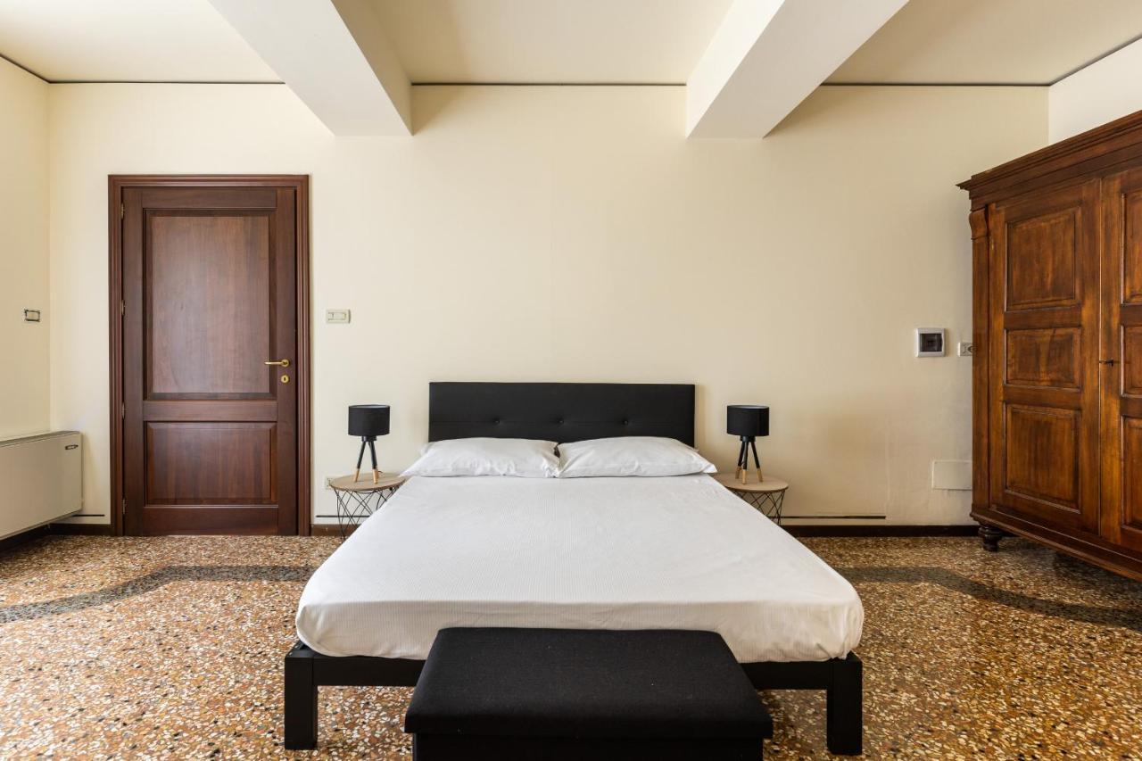 Casa Ambrosini Apartments By Wonderful Italy Болонья Экстерьер фото